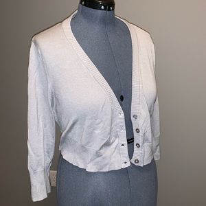 Light gray 3/4” cropped light cardigan